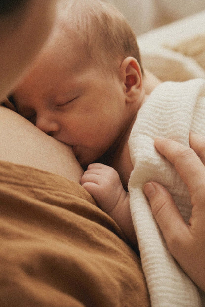 SOFT TOUCH 31x31 BAMBOO newborn muslin cloths - Matcha - Milk